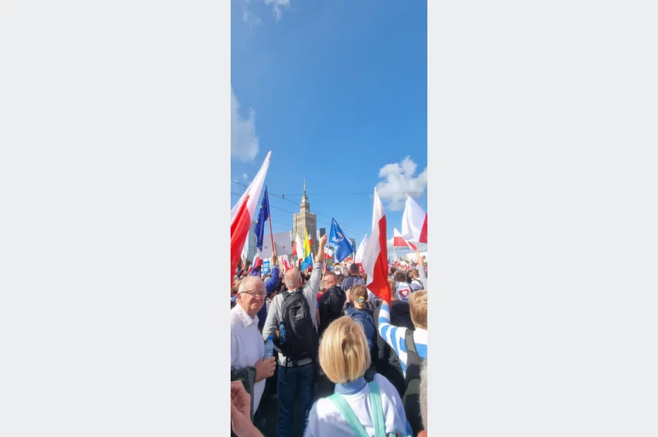 Trwa marsz "Miliona Serc" (transmisja) - zdjęcie 8