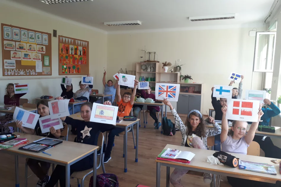 Dzień Języków Obcych w szkole w Nowym Rybiu - zdjęcie 3