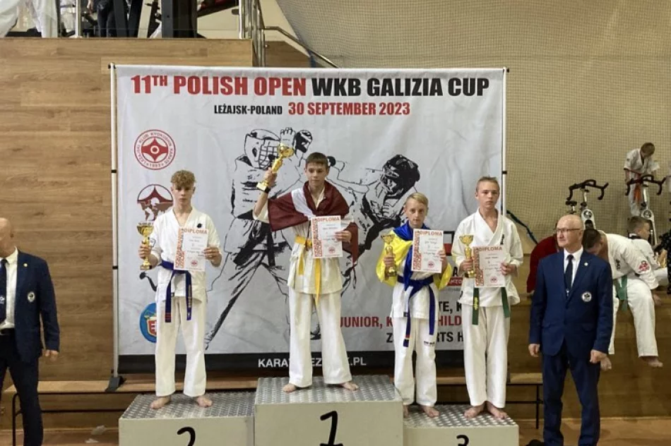 5 medali dla zawodników Limanowskiego Klubu Kyokushin Karate na XI Galizia Cup w Leżajsku - zdjęcie 4