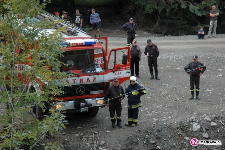 Wypadek i pozorowany pożar lasu - zdjęcie 2