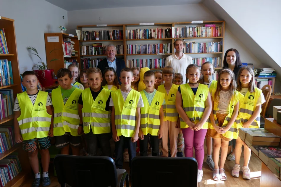 Święto Głośnego Czytania w Gminnej Bibliotece Publicznej w Starej Wsi i jej Filiach - zdjęcie 10