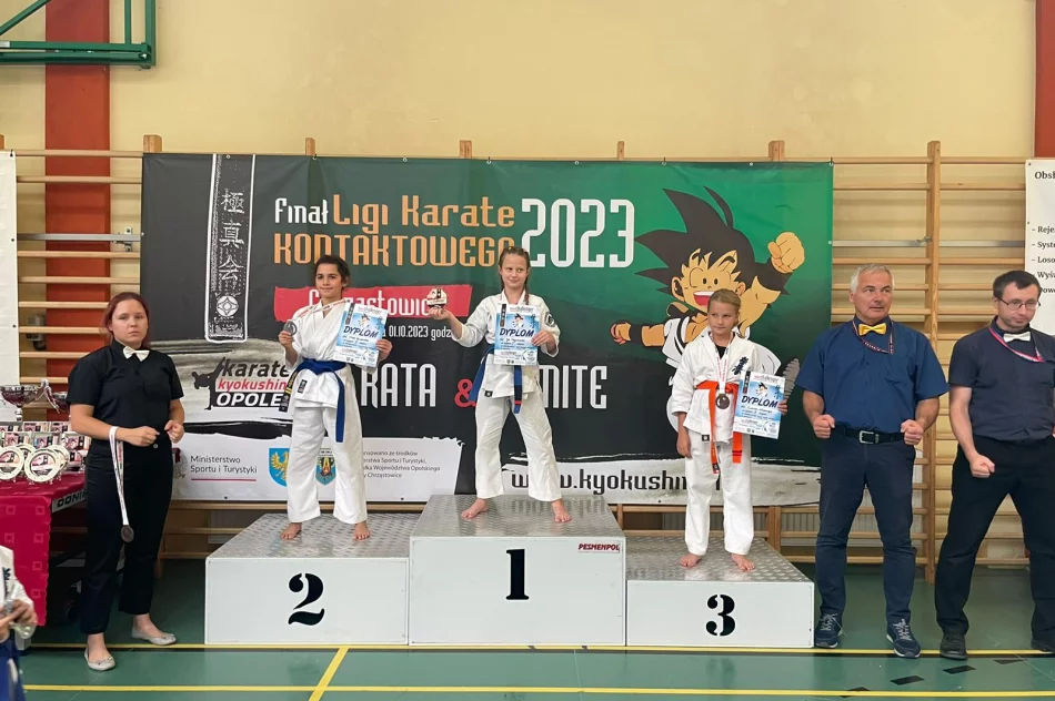 8 medali limanowskich zawodników podczas Finału Ligi Karate Kontaktowego - zdjęcie 5