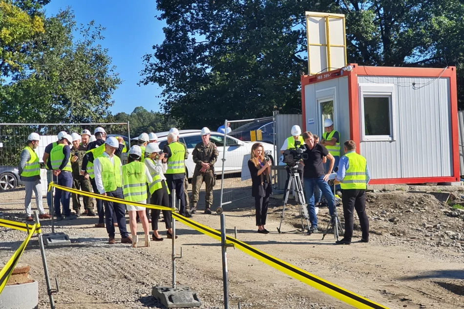 Budowa kompleksu wojskowego w Limanowej - 3 X 2023 r. - zdjęcie 11