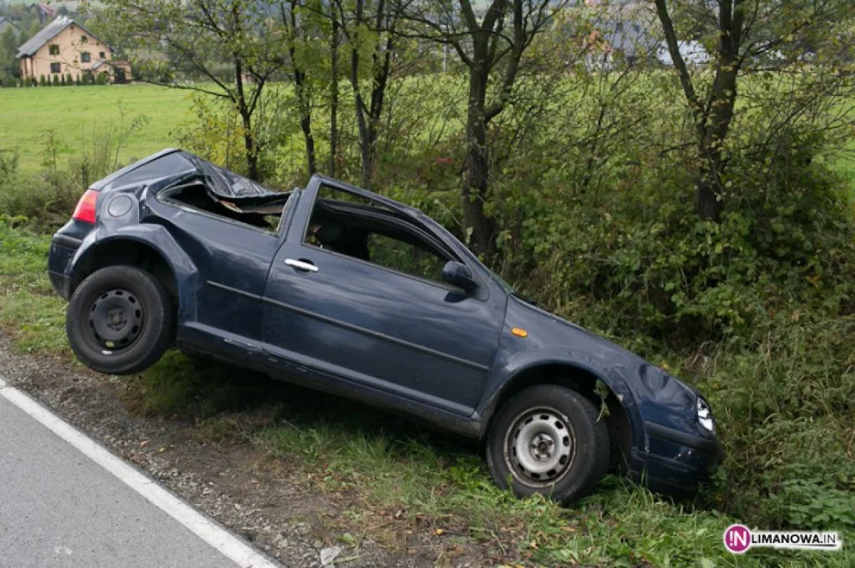 Dachowanie vw - poszkodowane dziecko