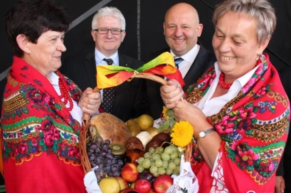 Świętowali owocobranie - zdjęcie 4