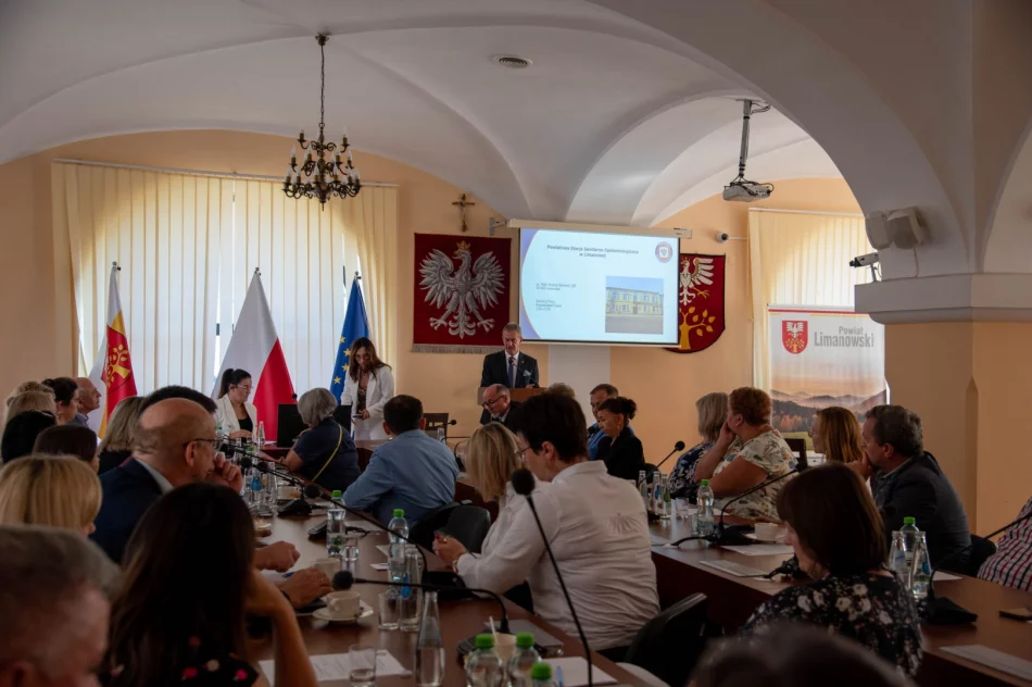 Szkolili urzędników: bezpieczne postępowanie z niebezpiecznymi przesyłkami  - zdjęcie 2