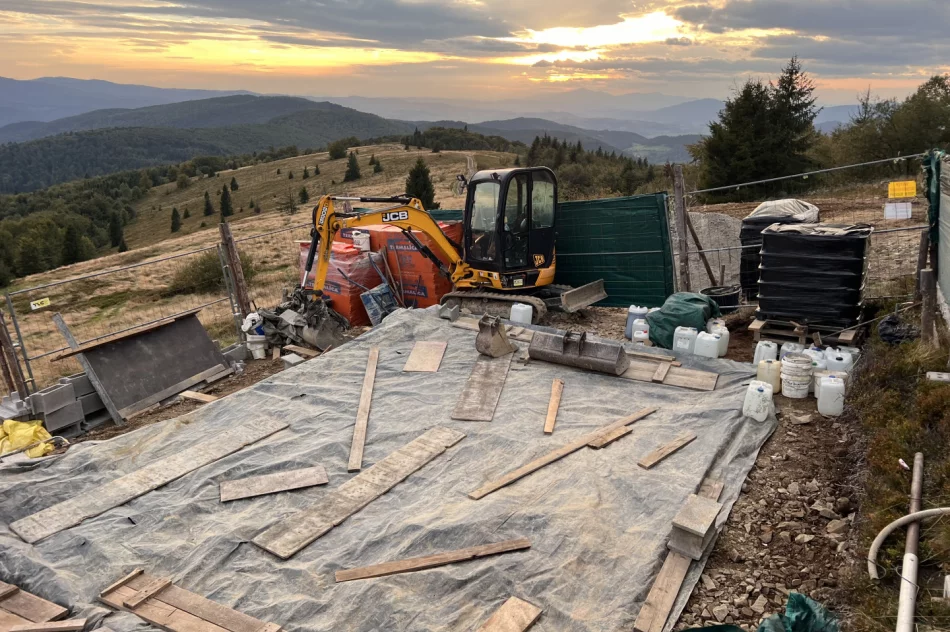 Mogielica znów w zabudowie. Czerwona kartka dla państwa - zdjęcie 15