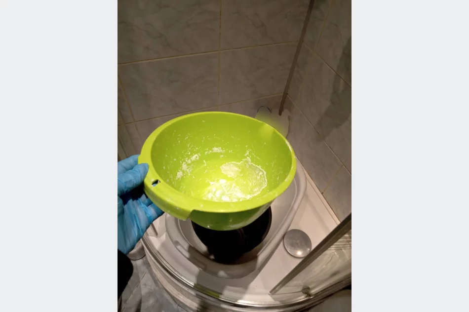 Rozbita grupa handlująca narkotykami – zatrzymanych siedem osób - zdjęcie 5