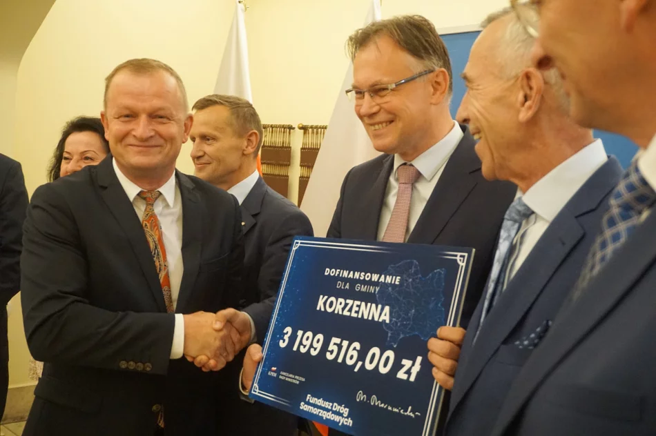 Arkadiusz Mularczyk - Prawo i Sprawiedliwość - zdjęcie 14