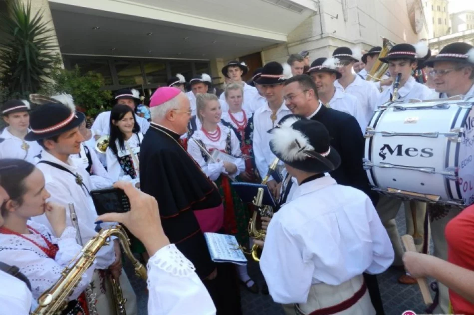 Pielgrzymowali z okazji 100-lecia - zdjęcie 2