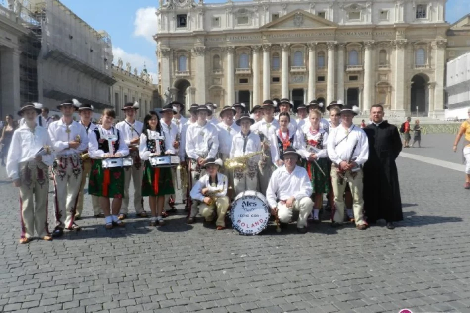 Pielgrzymowali z okazji 100-lecia - zdjęcie 3