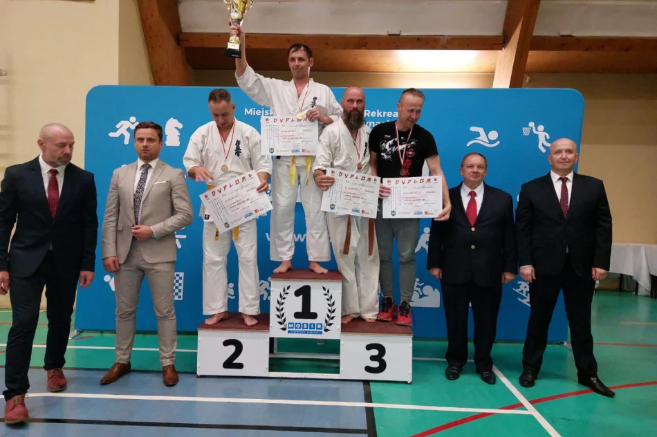 Medalowe żniwo karateków ARS Limanowa – JONIEC Team - zdjęcie 9