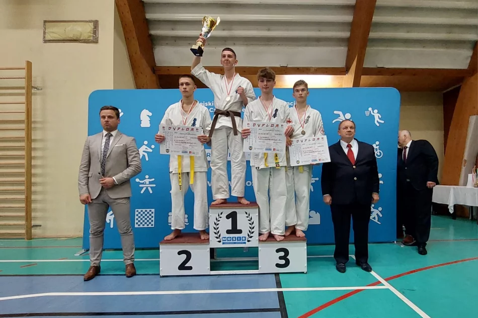 Medalowe żniwo karateków ARS Limanowa – JONIEC Team - zdjęcie 10