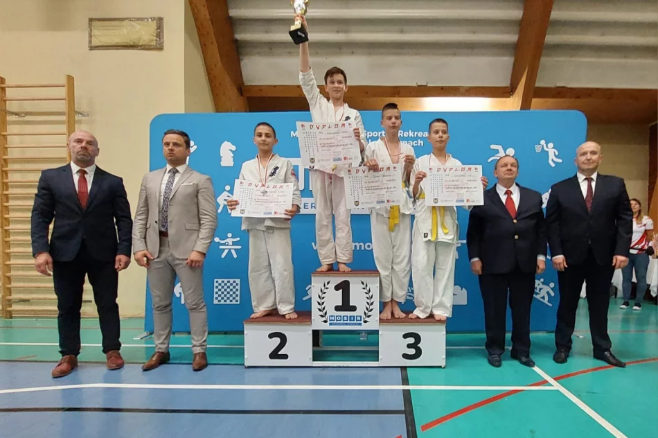 Medalowe żniwo karateków ARS Limanowa – JONIEC Team - zdjęcie 15
