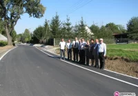 Władze odebrały wyremontowaną drogę - zdjęcie główne