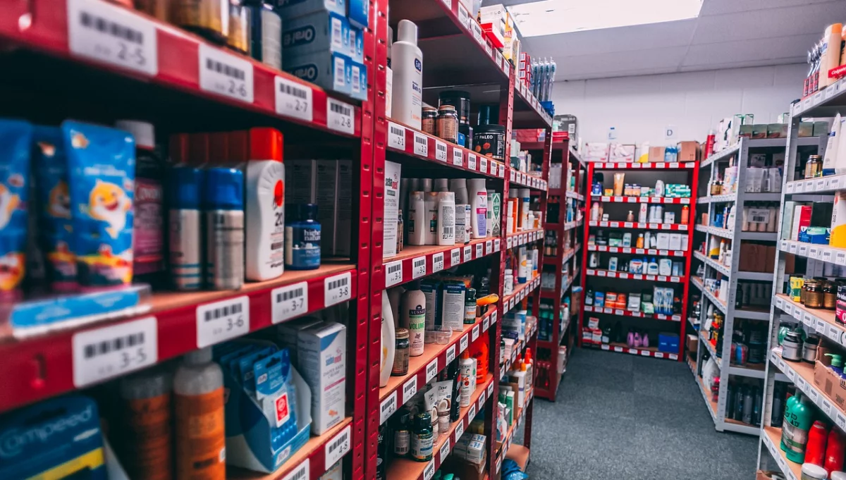 Taśma klejąca – niezbędnik w magazynie e-commerce