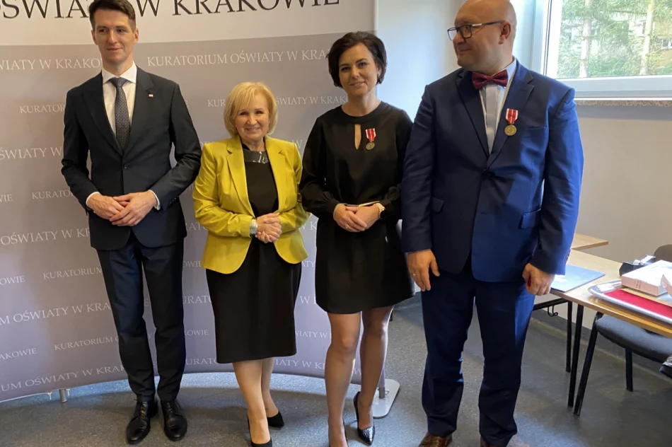 Medal Komisji Edukacji Narodowej dla Edyty Król - zdjęcie 5