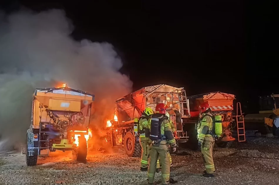  Pożar trzech samochodów ciężarowych - zdjęcie 3