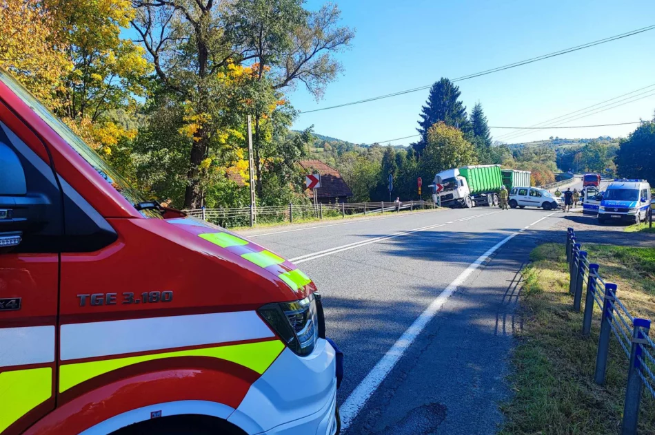 Jedna osoba ranna w zderzeniu trzech pojazdów - zdjęcie 5