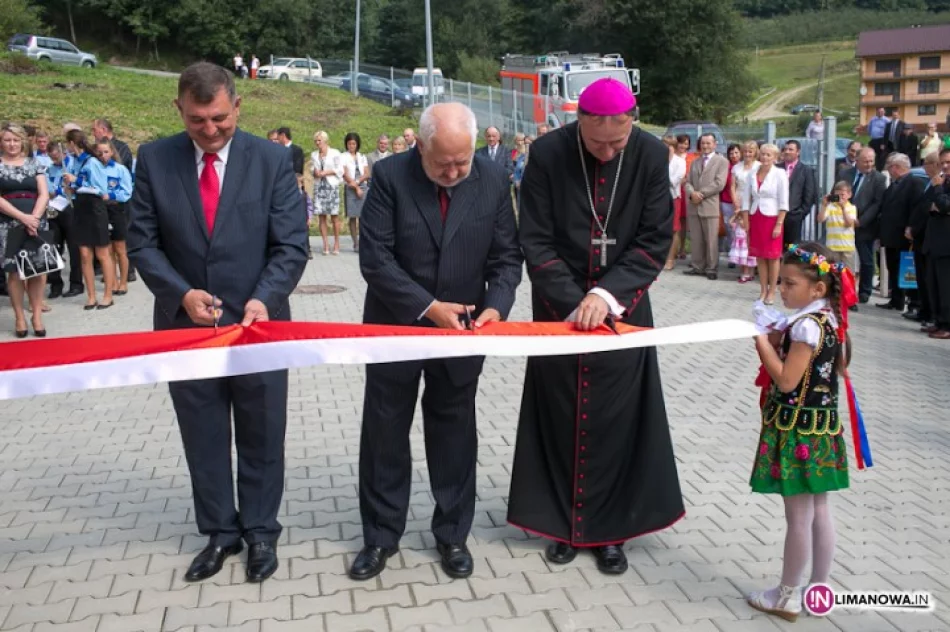 Nowa szkoła oddana po 18 latach - zdjęcie 3