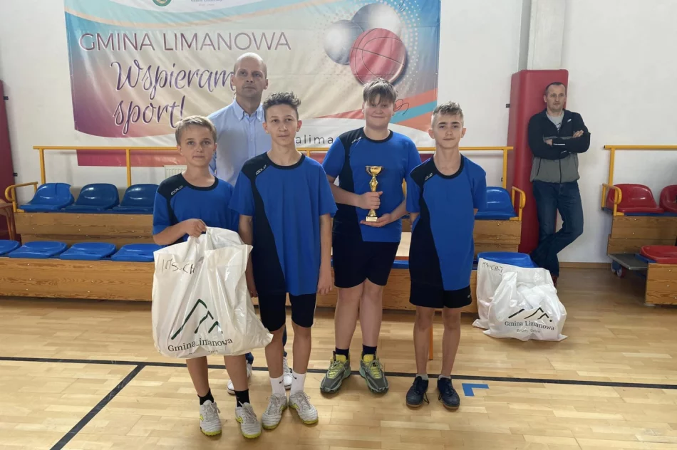 Młodzież z Mordarki i Pasierbca z tytułem Mistrzów Gminy w Koszykówce 3x3  - zdjęcie 6