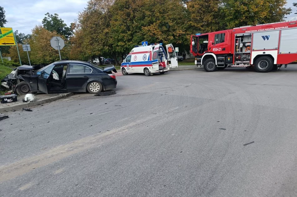 BMW zderzyło się z ciężarówką - zdjęcie 5