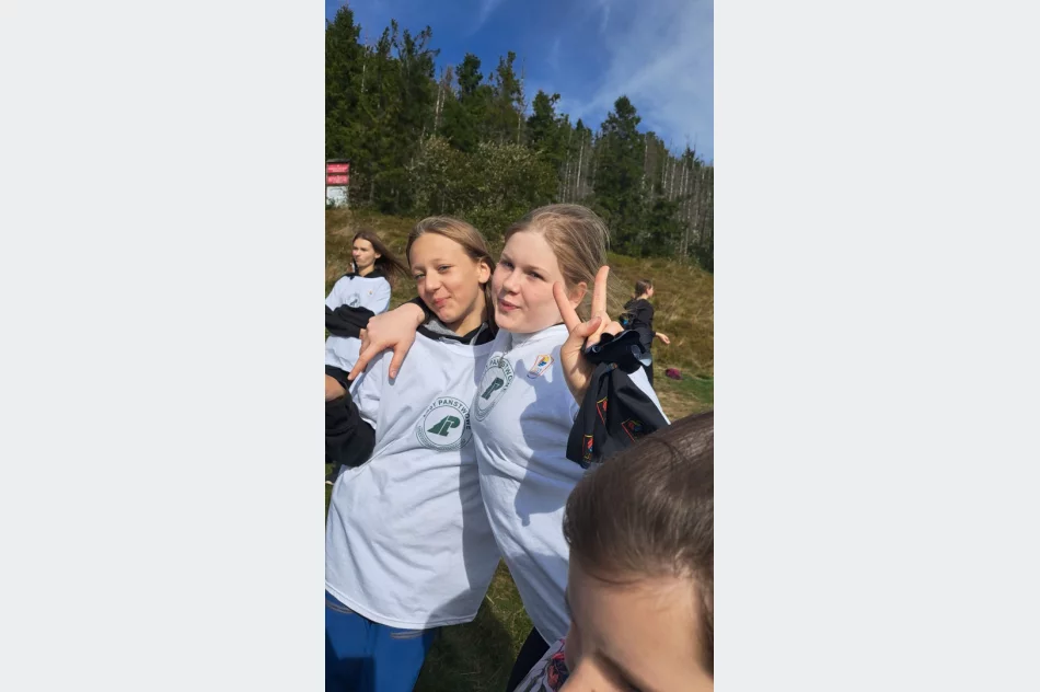 Siatkarski piknik w lesie: rekordy na Mogielicy - zdjęcie 17