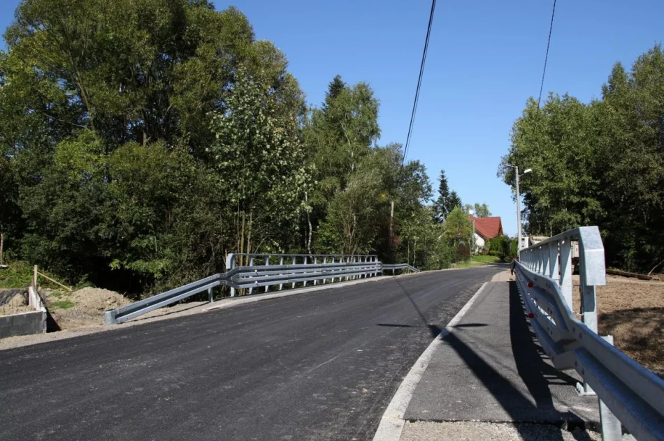 Nowy most oddany do użytku. Zastąpił konstrukcję z lat 70. - zdjęcie 2