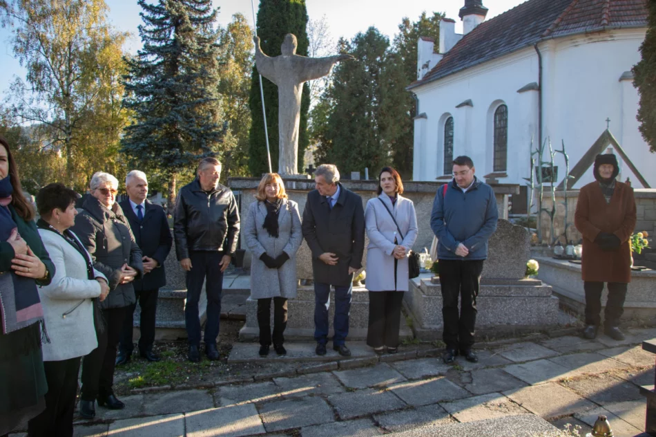 Pamięć o zasłużonym kapłanie w 40. rocznicę  - zdjęcie 9