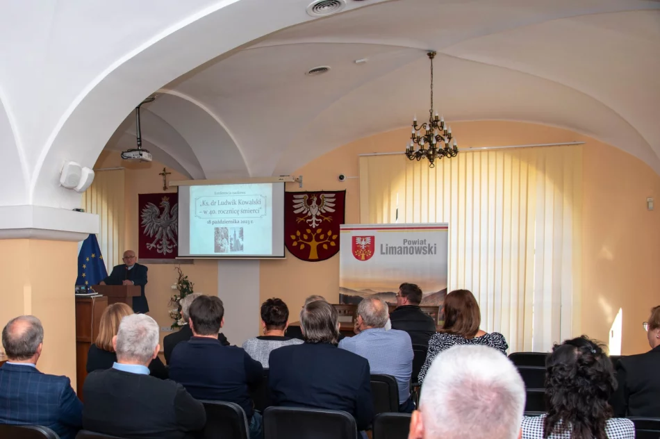 Pamięć o zasłużonym kapłanie w 40. rocznicę  - zdjęcie 17