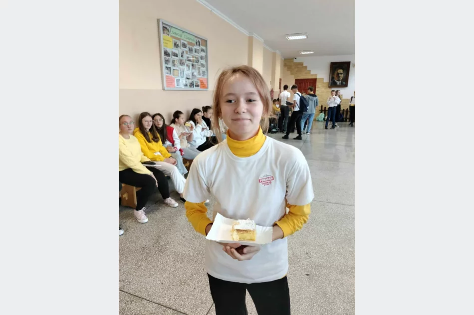 Janie Pawle II- pamiętamy ! Dzień Papieski w Szkole Podstawowej w Pasierbcu - zdjęcie 17