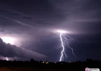 Burze z gradem, wiatr do 110 km/h - zdjęcie główne