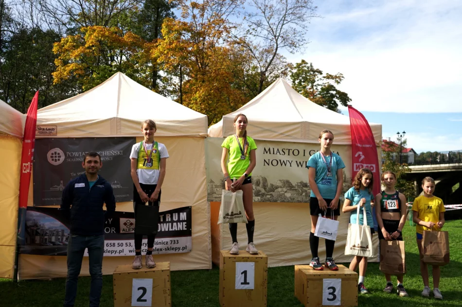 4 medale dla zawodników Klubu „Limanowa Forrest” na Grand Prix w biegach przełajowych w Nowym Wiśniczu - zdjęcie 13
