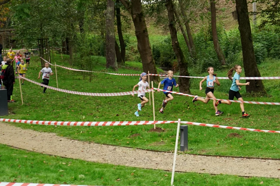 4 medale dla zawodników Klubu „Limanowa Forrest” na Grand Prix w biegach przełajowych w Nowym Wiśniczu - zdjęcie 14