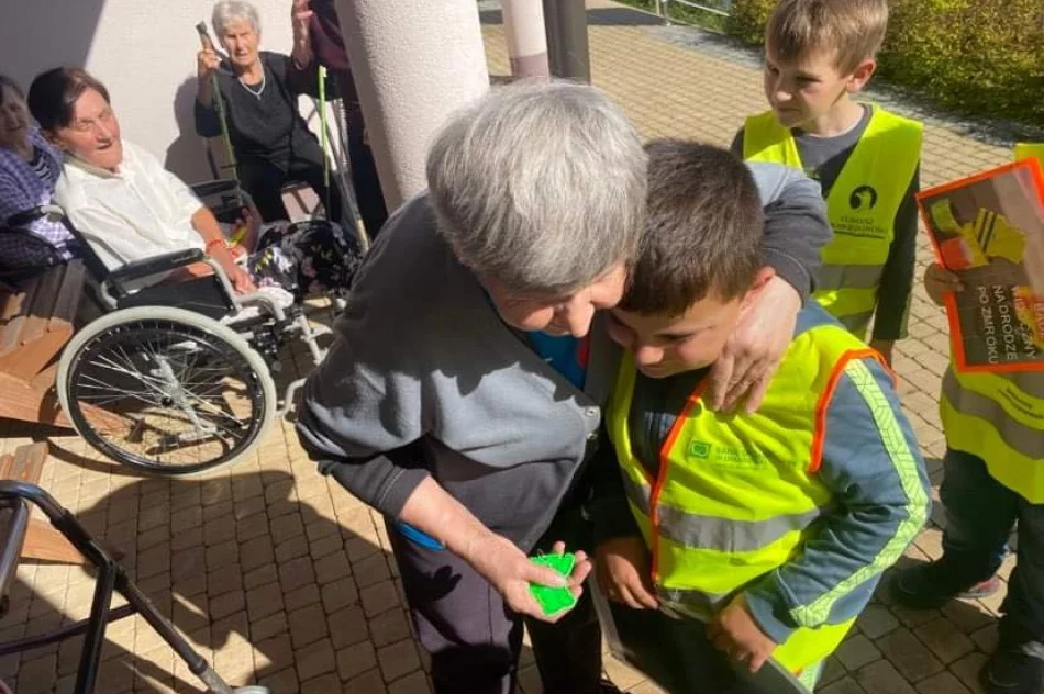 „Odblaskowa szkoła - Bezpieczny Senior"- ZSP nr 4 w Limanowej - zdjęcie 16