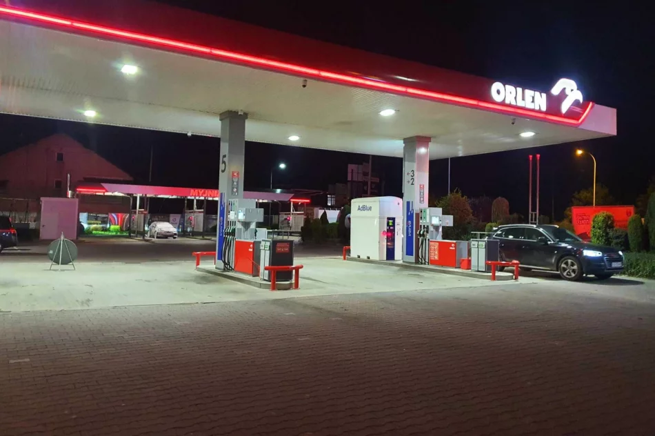 KIerowcy tankowali mimo "awarii" dystrybutorów - zdjęcie 2