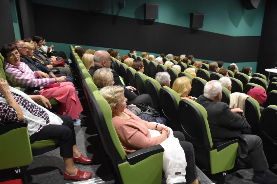 Wydarzenie „Historia pewnej znajomości – Dorota Segda end Jacek Romanowski” w Miejskiej Bibliotece Publicznej - zdjęcie 8