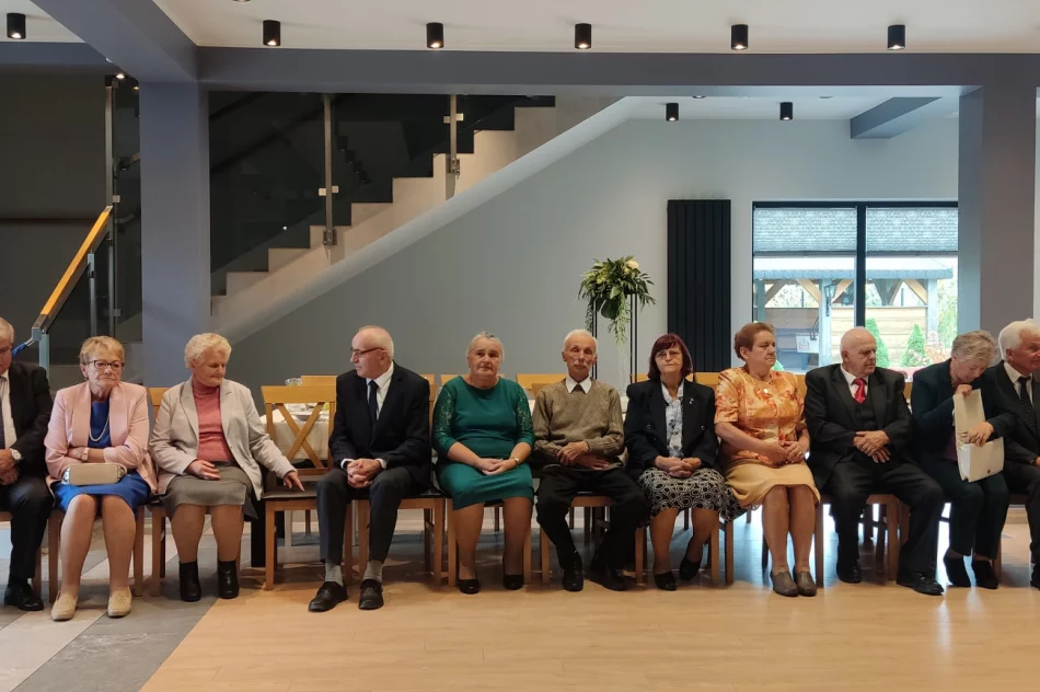 Złote Gody: 10 par świętowało jubileusz 50-lecia małżeństwa - zdjęcie 17