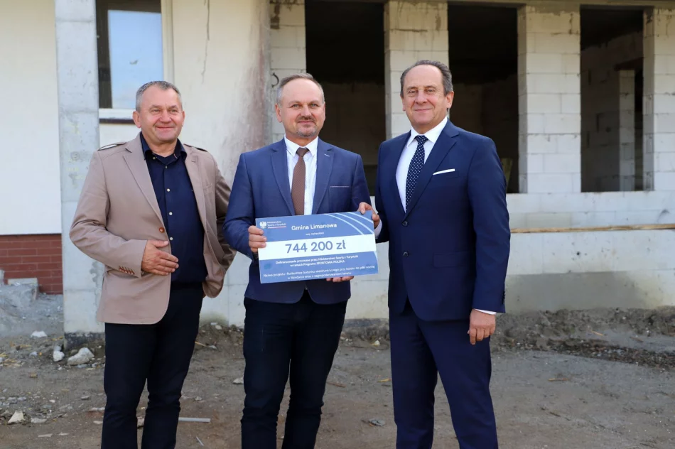 Modernizacja zaplecza sportowego LKS Mordarka - zdjęcie 6