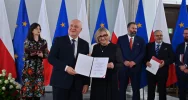 Nowo wybrani posłowie odebrali zaświadczenia w Sejmie - zdjęcie 3