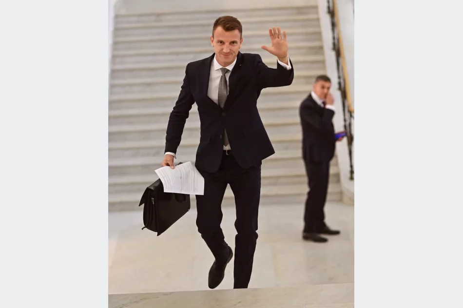 Nowo wybrani posłowie odebrali zaświadczenia w Sejmie - zdjęcie 7