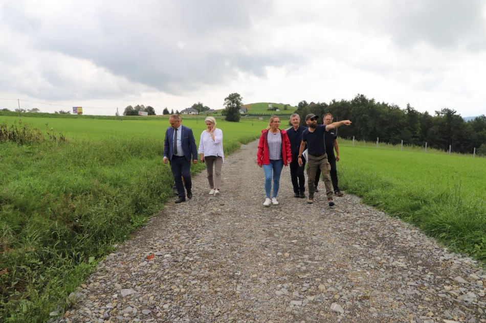 Przebudowa dróg wewnętrznych - zdjęcie 9