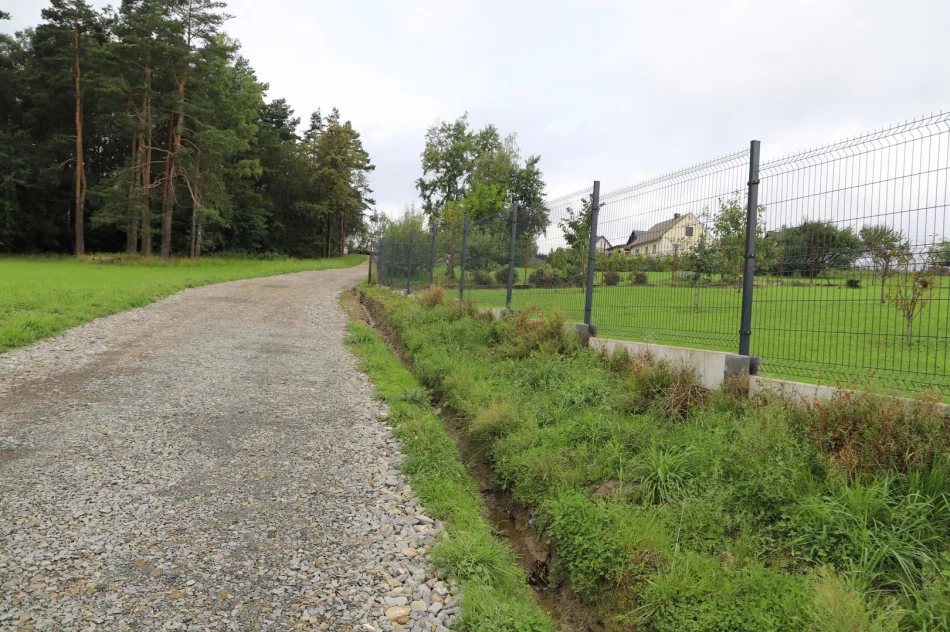 Przebudowa dróg wewnętrznych - zdjęcie 10