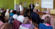 Spotkanie z ks. dr Józefem Partyką w Świetlicy Wiejskiej w Pasierbcu - zdjęcie 2