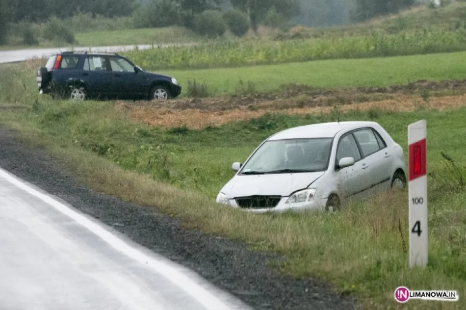 Toyota wypadła z drogi - zdjęcie 2