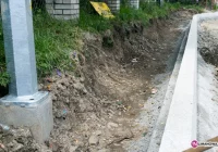 Wielka inwestycja, a chodnik... wąski - zdjęcie główne