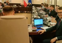 Oficjalne rozmowy o koalicji po desygnowaniu kandydata na premiera Mateusza Morawieckiego - zdjęcie główne