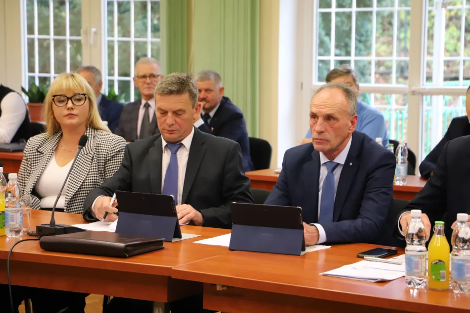 Za nami XXXII sesja Rady Gminy Limanowa - zdjęcie 4