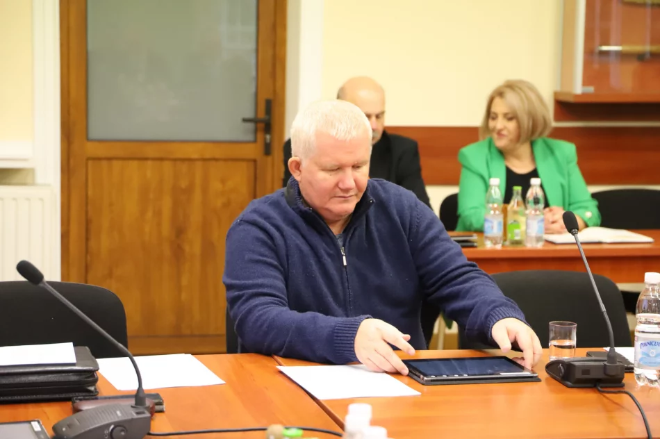Dyskusja na sesji. Powodem Jeżowa Woda i protest - zdjęcie 19