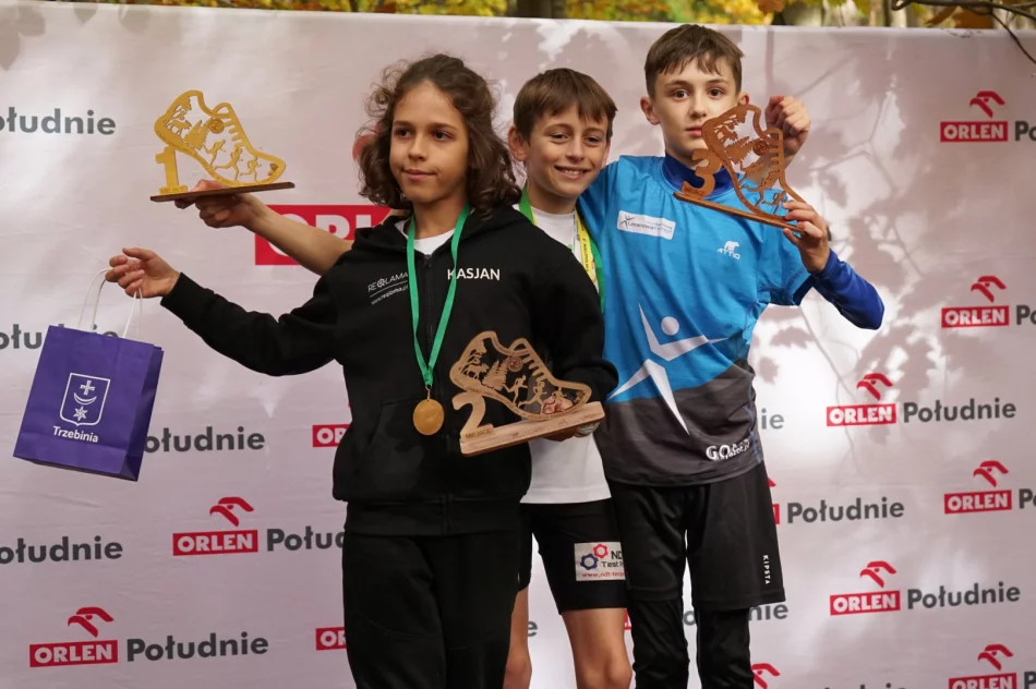 Zawodnicy Klubu „Limanowa Forrest” z medalami na Finale Grand Prix Małopolski w Biegach Przełajowych w Trzebini - zdjęcie 10